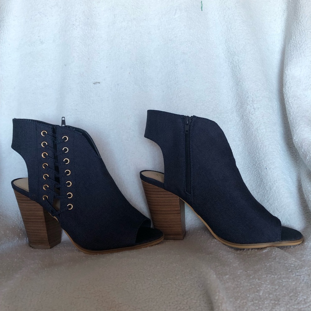 Ankle boots